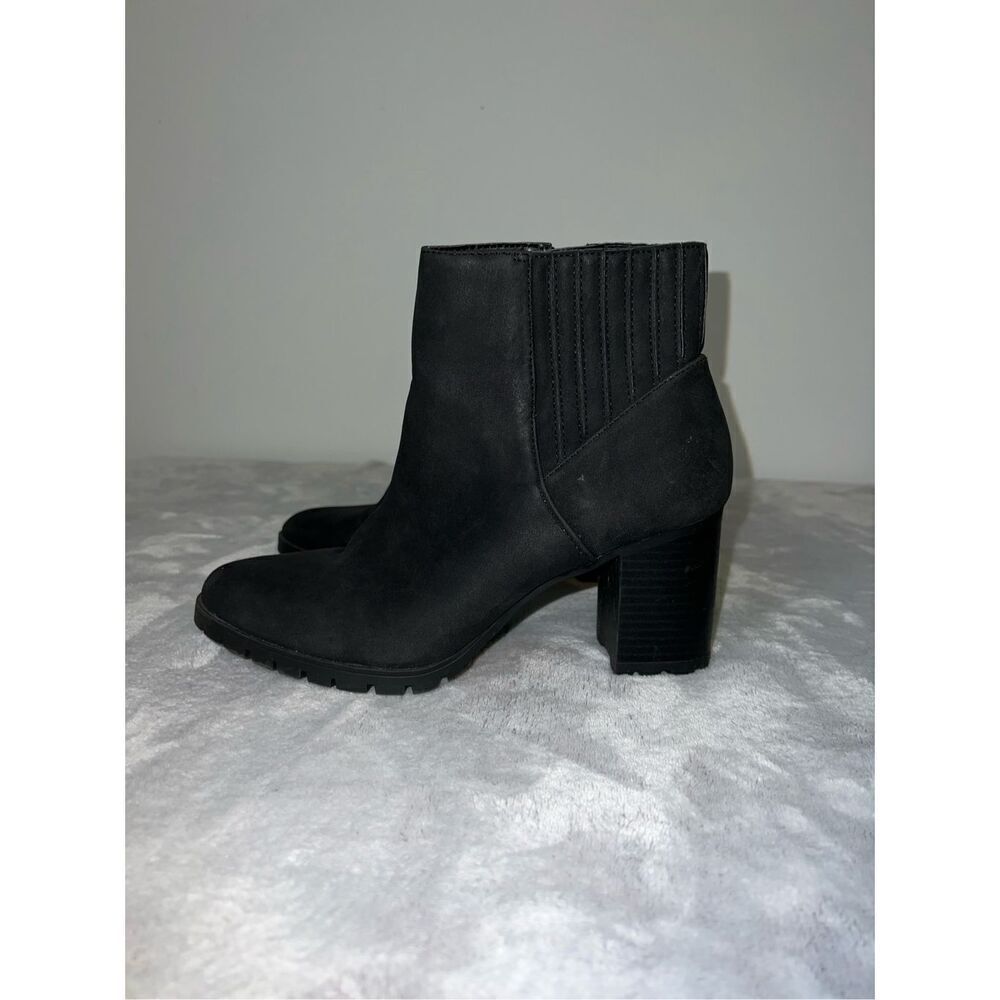 Women’s Zip Up Platform Faux Leather Black Heeled Ankle Bootie 9 - Picture 3 of 8